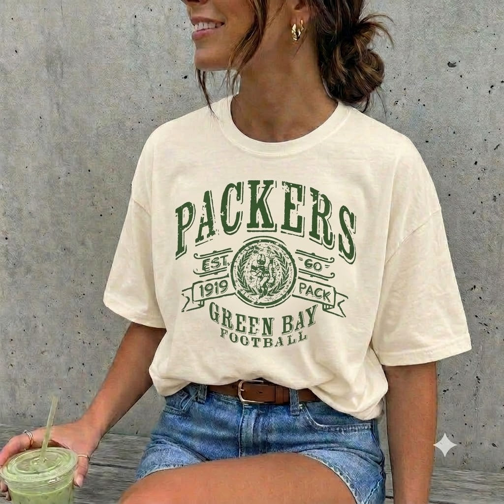 Packers Vintage Crest T‑Shirt — Green Bay Football Retro Tee